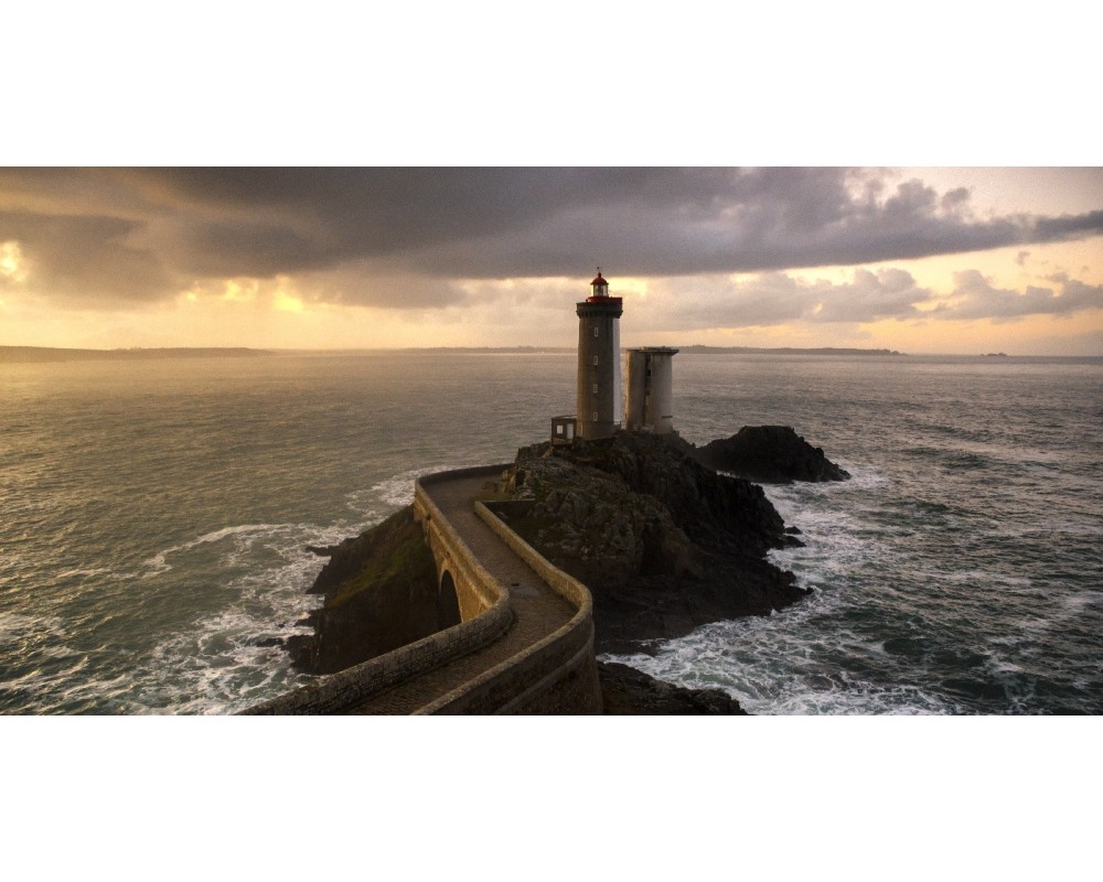 Phare du Petit Minou au soleil couchant