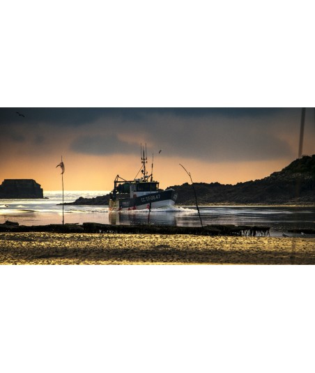 Bateau sur le Belon au coucher du soleil