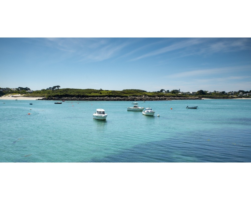 Mouillage de Trémazan sous le ciel bleu