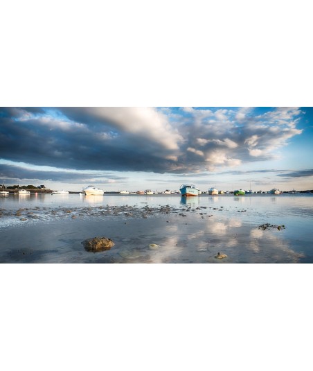 Reflets du ciel sur la plage de Fort-Bloqué