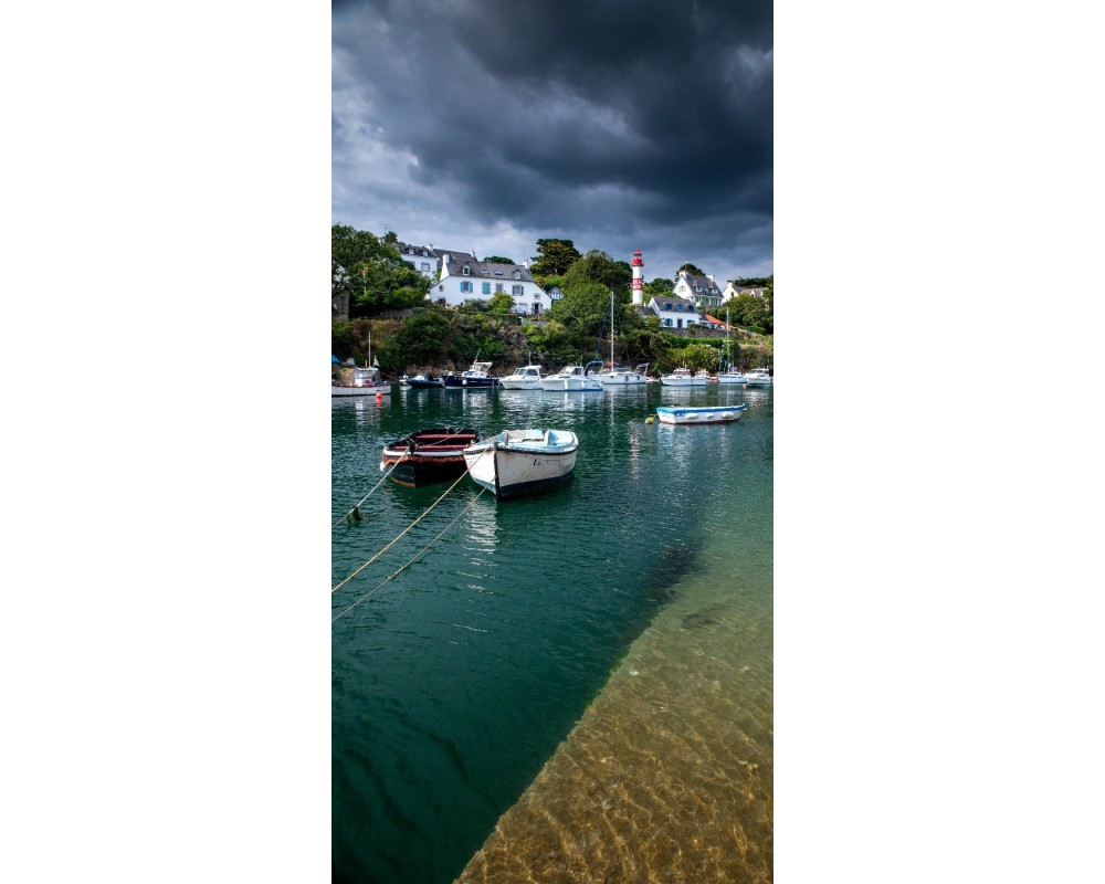 Port de Doëlan, eau turquoise et cale de pierre
