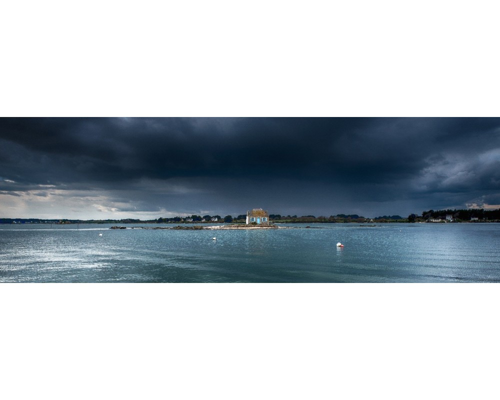 Saint-Cado sous l'orage, panoramique sur la rivière d'Étel