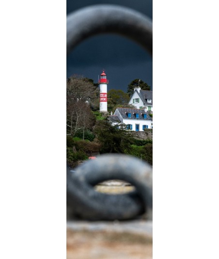 Phare rouge de Doëlan entre deux anneaux, panoramique