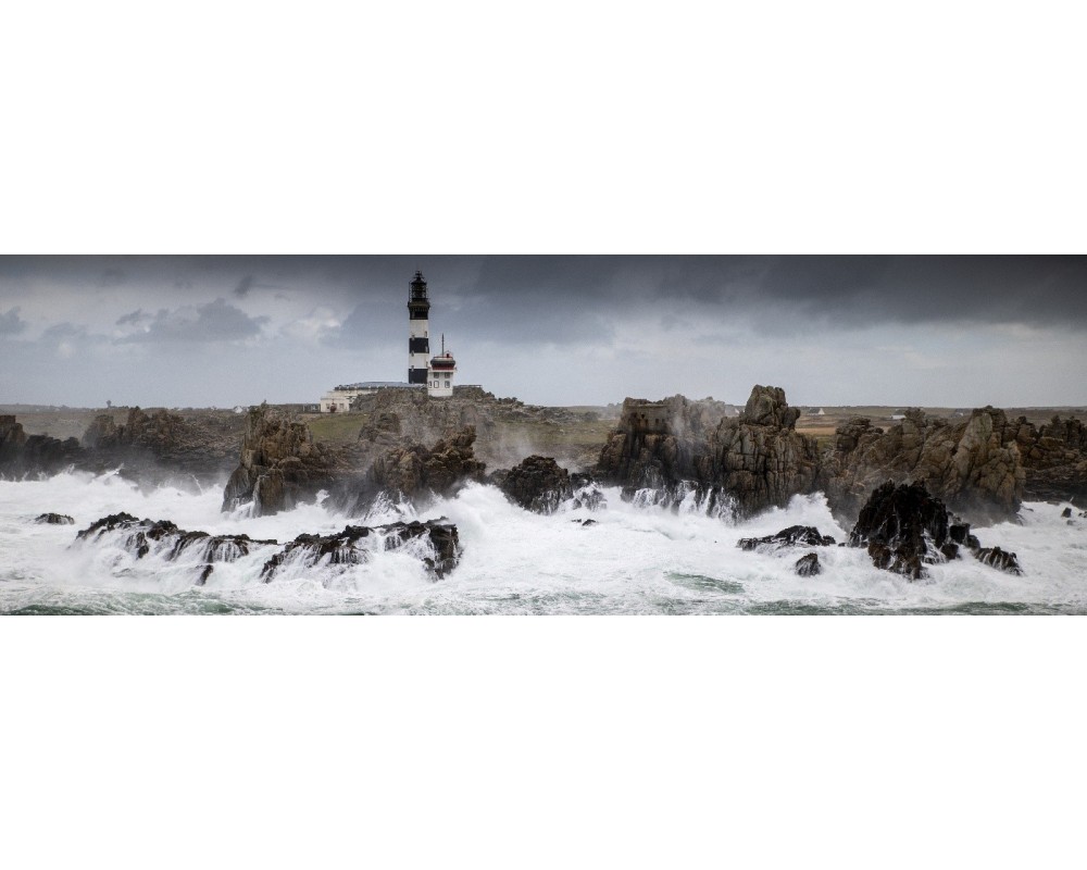 Phare du Créac'h à Ouessant, panoramique d'écume
