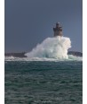 Phare Kéréon — La vague colossale engloutit le phare
