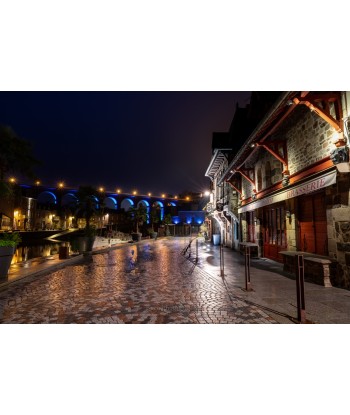 Dinan — viaduc illuminé et...