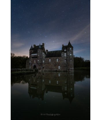 Château de Trécesson à la nuit tombante
