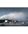 Tempête Céline, la vague passe sur le port à Quiberon