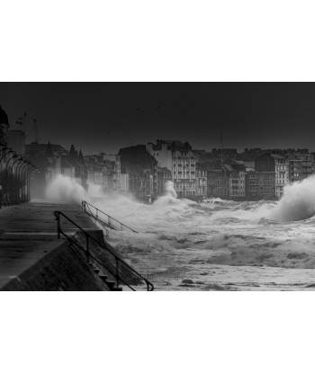 Saint-Malo — vagues de la...