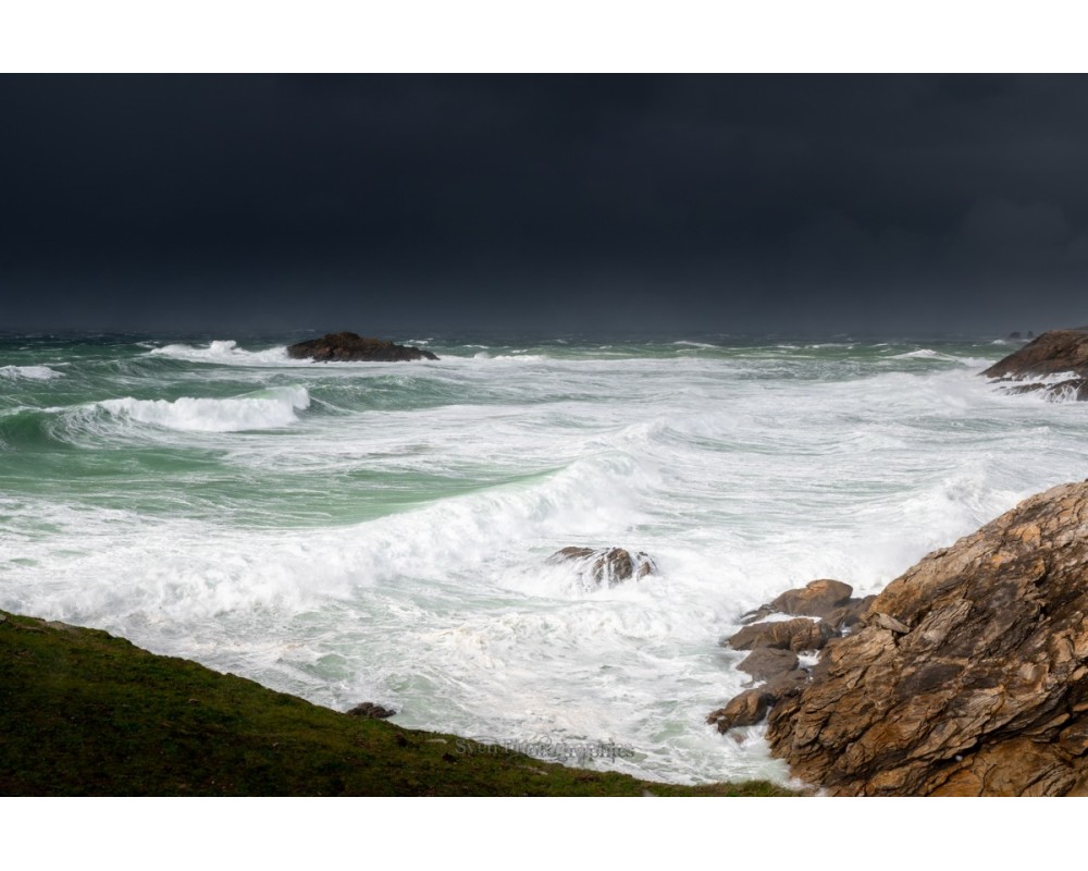 Tempête Louis, la Côte sauvage sous un ciel d'orage