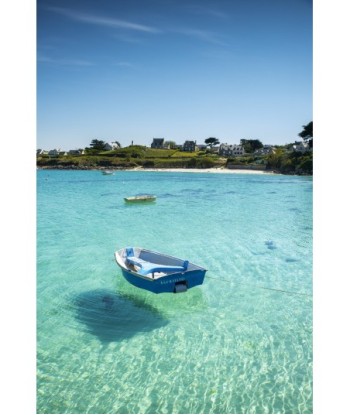 Petite barque bleue dans...