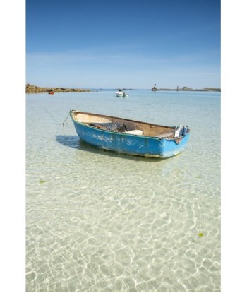 Vieille barque bleue sur...