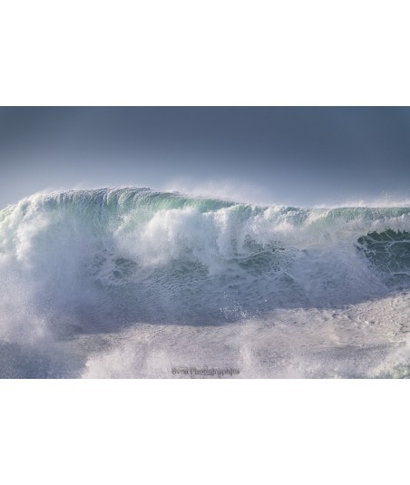 Tempête Herminia, rouleau d'écume au large de Lesconil