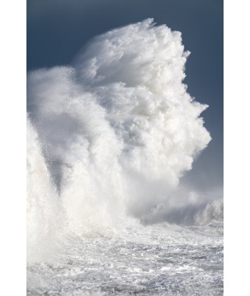 Tempête Herminia, colonne d'écume à Lesconil