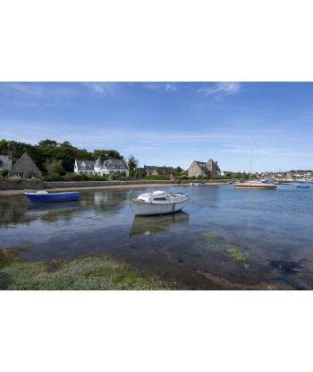Barques au mouillage à...