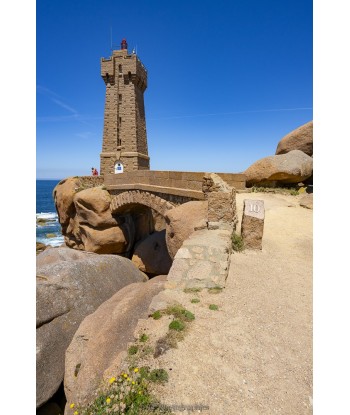 Phare Mean Ruz et sentier...