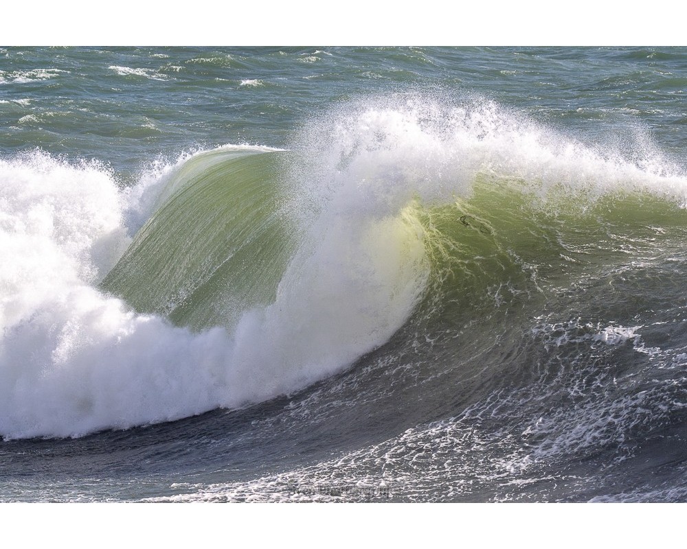 Tempête Benjamin, vague verte devant Doëlan