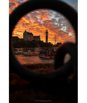 Phare de Doëlan au lever de...