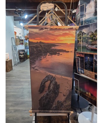 Kakemono roche Percée au coucher du soleil – 45 × 95 cm