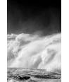 Tempête Joseph, mer en furie à Lesconil — noir et blanc