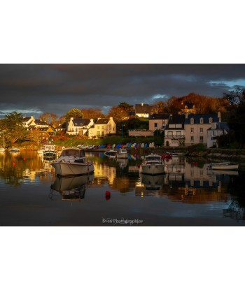 Port de Doëlan en automne —...