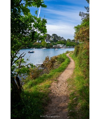 Merrien — Vue sur le port...