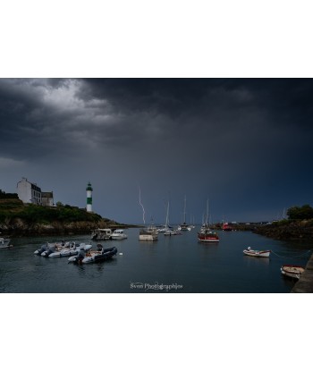Port de Doëlan — phare vert...