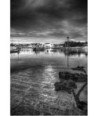 Port de Sainte-Marine en noir et blanc — bateaux et reflets