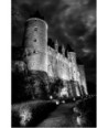 Château de Josselin la nuit — tours et remparts en noir et blanc
