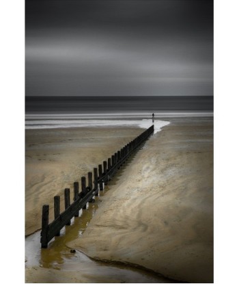 Plage de Rochebonne, Saint-Malo — brise-lames en noir et blanc