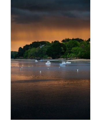 La Laita  sous ciel d'orage...