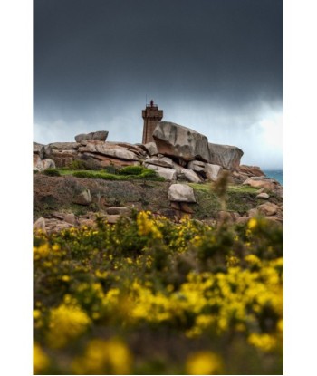 Phare de Mean Ruz sous...